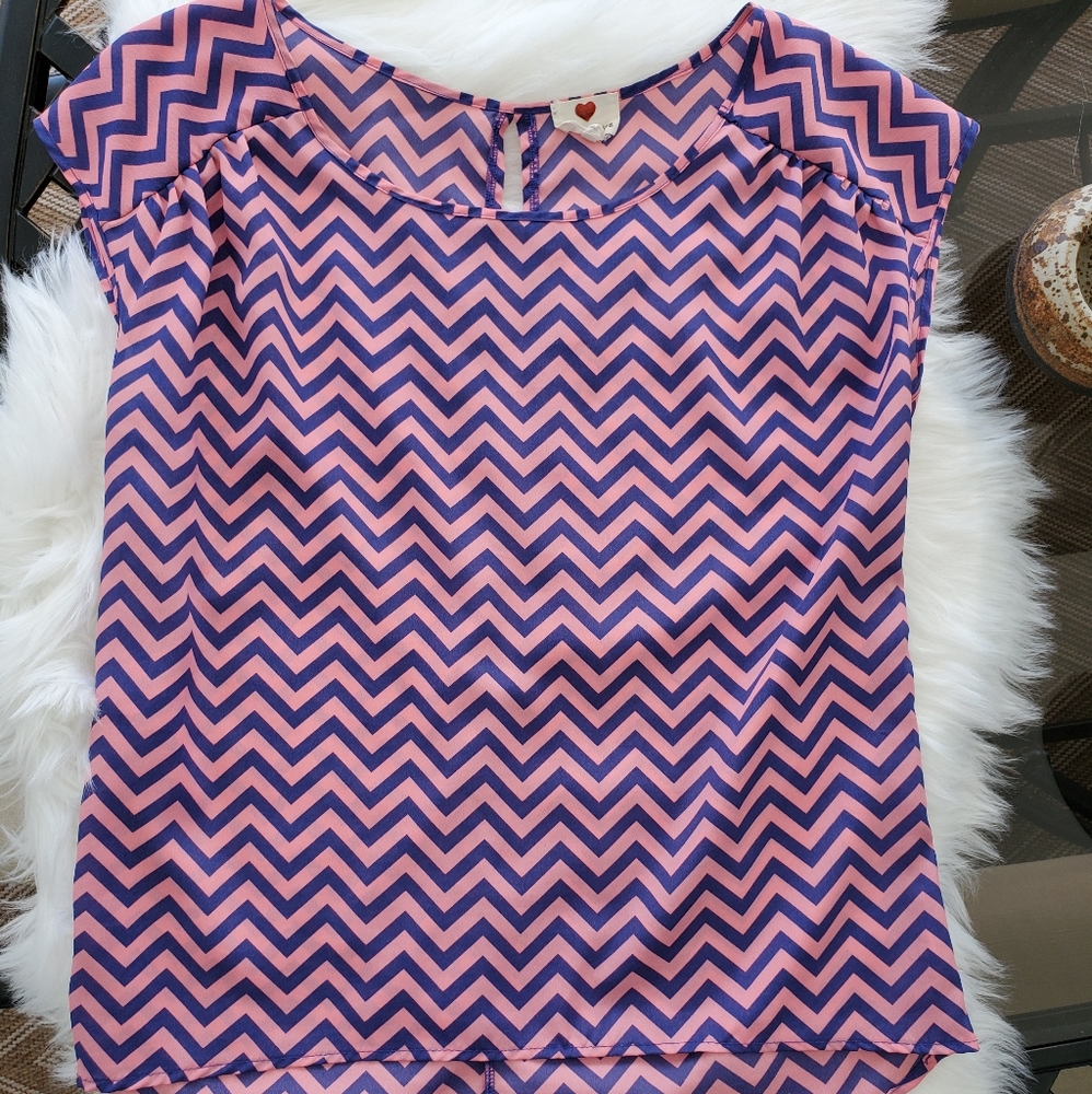 One Clothing Women's Top with Slit in Back